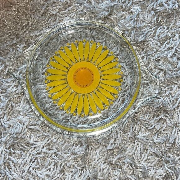 Vintage Pyrex Daisy Sunflower Orange 1.5 Pt Casserole Dish #472-C Daisy Lid - Picture 11 of 13